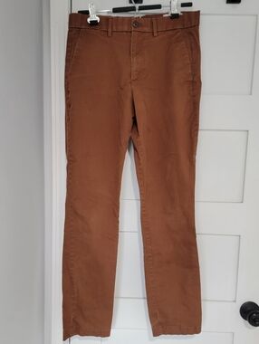 GAP Slim Fit Cognac Brown Chinos, Size 31 X 32